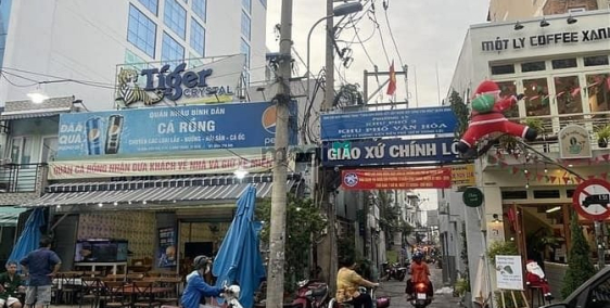 Bán nhà riêng: Điện Biên Phủ hàng xóm Q1 P15 Bình Thạnh 40m2 Ngang 4M H3G
