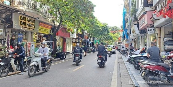 Bán nhà riêng: Bán mặt phố Hàng Nón | 34m2 x 4 tầng | MT 3.3m | Giá 32 tỷ