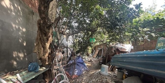 Nhà riêng: MT đường 215- Tân Phú - Thủ Đức - Chỉ 43tr/m BÁN NHÀ C4 - 218m