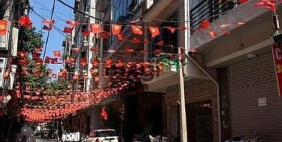 Nhà phố: cho thuê nhà ngõ 111 Nguyễn Xiển DT 60m2, 5T, MT4,5m, giá 24tr/th