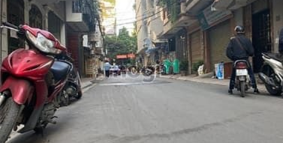 Nhà phố: Cho Thuê nhà ngõ 68 Phố Trung Kính,dt 60m2 x5t, mt 4.2m, 22 tr/th