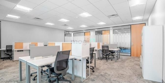 Văn phòng: Làm việc linh hoạt tại HQ Millennium Building hoặc bất cứ nơi đâu