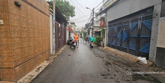 Bán nhà riêng: Cực hiếm MT Nguyễn Khuyến P12 BT 66m2 Ngang 5.5m 5 lầu đúc