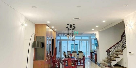 Bán biệt thự: HOT! Sở hữu Biệt thự sát trung tâm quận 1,2 khẳng định vị thế gia 