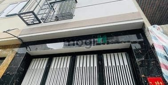 Văn phòng: Bán tòa CCMN Yên Xá, PCCC đầy đủ, DT 45M2 8 tầng 13PKK giá 12,8 tỷ DT