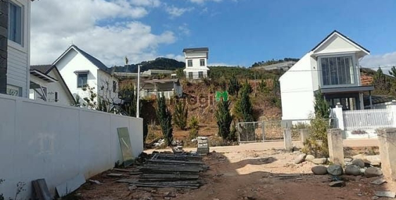 Bán đất thổ cư: Bán đất biệt thự đường ô tô View đẹp ngay thị trấn Lạc Dương Đà 