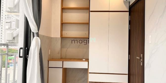 Nhà hàng - Khách sạn: Cho thuê căn hộ 2 phòng ngủ 2WC 50m2 có ban công lớn tại Q