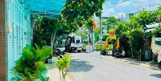 Bán nhà riêng: Bán nhà cấp 4 mặt tiền hẻm xây 5 lầu (8x18) 76/87 Đường 59 p14 Gò