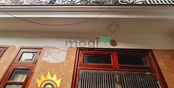 Bán nhà riêng: Bán nhà tại Lạc Long Quân, Tây Hồ, Hà Nội - Nhà 5 tầng, Giá chỉ 7