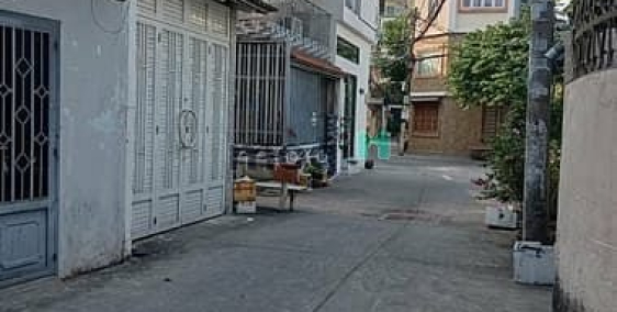 Bán nhà riêng: NHÀ MỚI bán gấp - Xe hơi ngủ trong nhà- (4,8x7,5m2)5 tầng BTCT