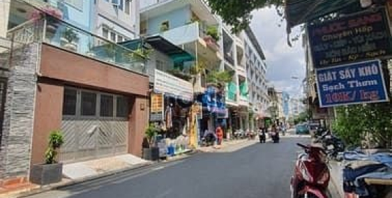 Bán nhà riêng: Bán gấp nhà MTKD Đồng Xoài-gần CHợ Hoàng Hoa Thám-P13-TB.dt 4.3x4