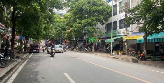 Bán nhà riêng: Mặt Phố Quận Hai Bà Trưng-MT 5,5m có giấy phép xây dựng giá 23,5 