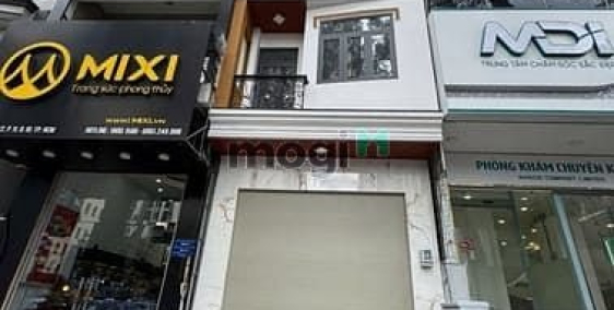 Bán nhà riêng: Mặt Tiền đường 3 Tháng 2 Q10 ngang 4m Dài 12m 6 Tầng đối diện Hà 