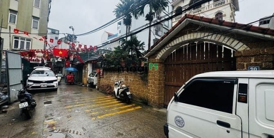 Bán nhà riêng: Xuân Đỉnh – Bắc Từ Liêm – Ô TÔ  261 M2 – 4 T – MT 10 M – Giá 66.8