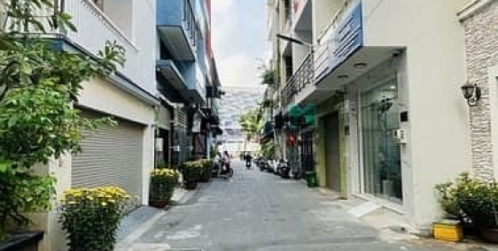 Bán nhà riêng: Đối Diễn AEON Tân Phú – Nhà Bán Đẹp 5 Tầng – Hẻm NHhựa 7M – Chỉ 9