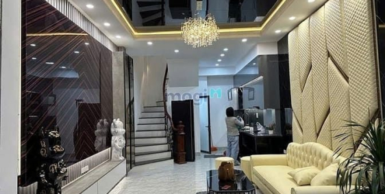 Bán nhà riêng: Bán nhà Giáp Nhị - Trương Định , DT 44m ,Giá Nhỉnh 6tỷ , Gần Phố