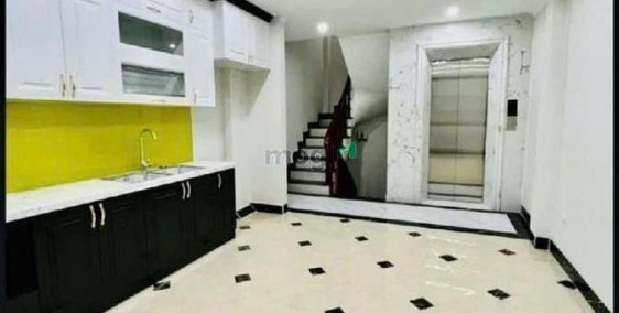 Bán nhà riêng: Nhà Đẹp Định Công -Hoàng Mai , DT:46m2 ,Giá hơn 9tỷ ,Lo Góc 2 Tho