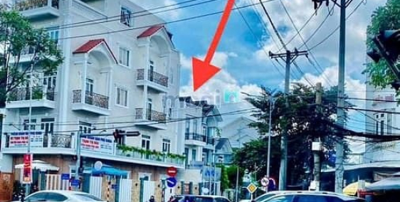 Bán nhà riêng: Nhà 3 lầu mới đẹp mặt tiền Trần Hoàng Na (KDC Hồng Phát), Cần Thơ