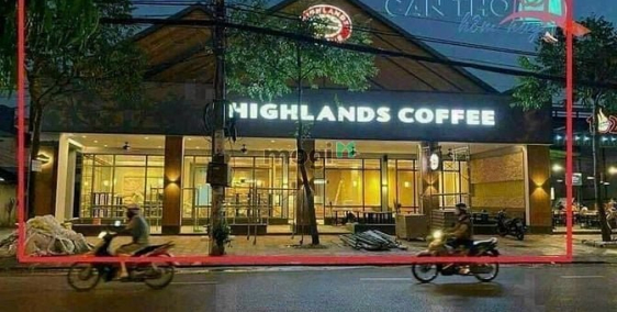 Bán nhà riêng: Nền diện tích lớn có quán cf Highland mặt tiền Nguyễn Văn Cừ nối 