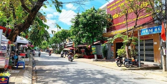 Bán nhà riêng: Nhà biệt thự mặt tiền Võ Trường Toản, Cái Khế, Cần Thơ - 19 tỷ