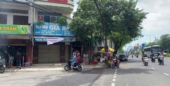 Bán nhà riêng: Nhà lầu mặt tiền Trần Khánh Dư ngay cua sát 30 tháng 4, Cần Thơ -