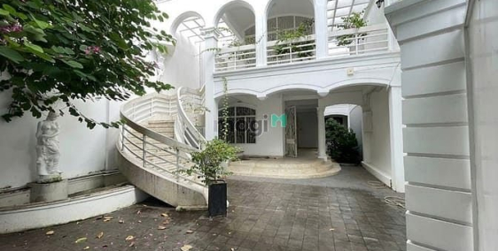 Bán nhà riêng: SIÊU PHẨM! Bán biệt thự khu nội bộ Đ.Nguyễn Văn Trỗi, Q.PN – 8m –