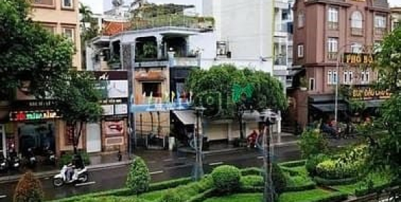 Bán nhà riêng: Mặt tiền Phan Xích Long, 4 tầng , 48m² đang kinh doanh - 29.5 tỷ