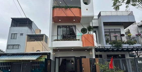 Bán nhà riêng: Siêu phẩm 2 lầu 5x25 Giá chỉ 2ty650 Ngay Trung Tâm Tp.TDM - Bình 