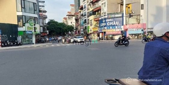 Bán nhà riêng: Mặt phố Ngọc Lâm trung tâm quận Long Biên nhà 70m2 kinh doanh sầm