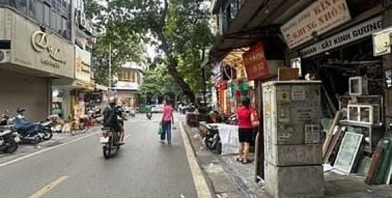 Bán nhà riêng: Mặt Phố VIP HOÀN KIẾM - Lõi phố cổ - Vỉa hè rộng - Kinh doanh đỉn
