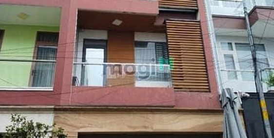 Bán nhà riêng: Mặt tiền P2 Q6, 132m2 4 tầng ngang 4.75 nở hậu, có dòng tiền, 26 