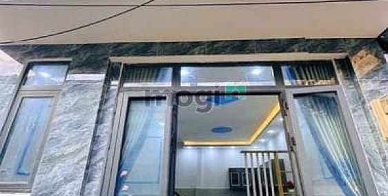 Bán nhà riêng: Bán nhà chính chủ 5 x 8 trệt lầu 2 phòng ngủ