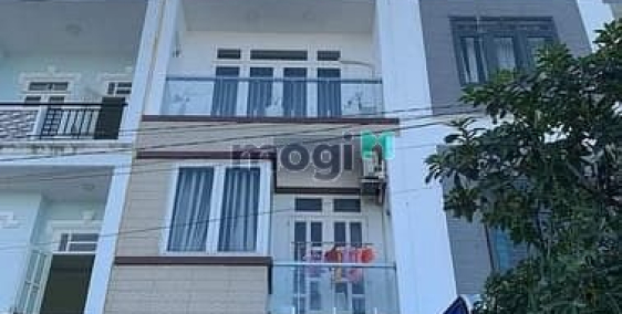 Bán nhà riêng: MT view sông Lò Gốm Q6, 100m2 ngang 4.5m nở hậu, SHR 6PN, giá 15 