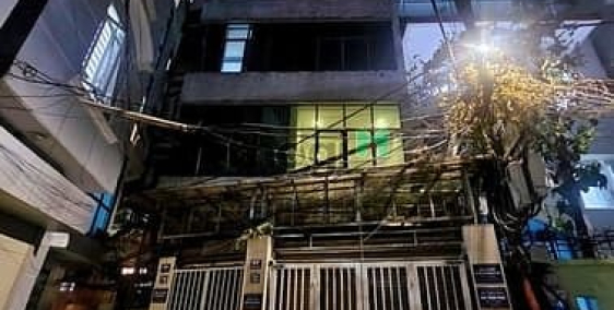 Bán biệt thự: Chùa Hà – Cầu Giấy – Ô TÔ tránh – 147 M2 – 8 T – MT 11 M – Giá 47.