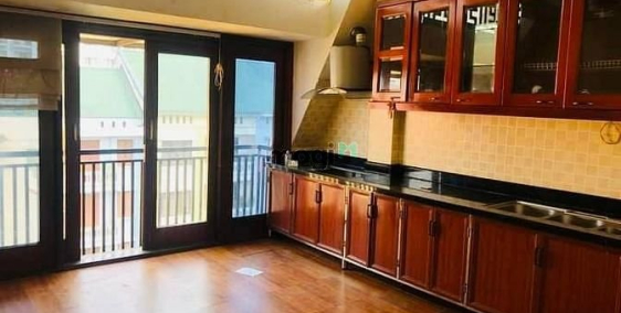Bán nhà phố dự án: Liền kề phân lô Văn Cao. 120m2 x 6 tầng THANG MÁY. 30m ra Hồ 