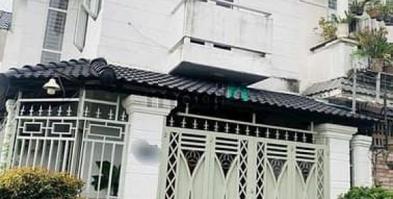 Bán nhà riêng: Ngộp, cần bán nhà Trịnh Đình TRọng, 9,5x21, hẻm oto, Giá 12,5 tỷ 