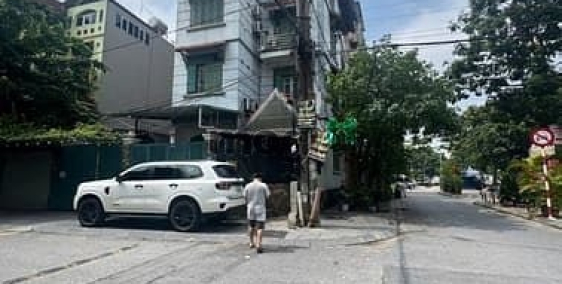 Bán biệt thự: Bán nhà 5 tầng Khu TĐC X6 cổ linh, Lô góc, Vỉa hè dt 100m2 mt 18m