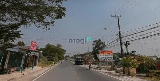 Bán biệt thự: Bán Gấp đất nhà xưởng ngay Hùng Vương Nhơn Trạch giá rẻ 7tr/m, 9 c