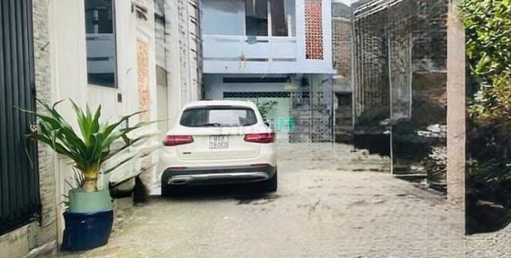 Bán nhà riêng: BIỆT THỰ VIP SÂN VƯỜN – P14 Bình Thạnh – 210m² – Ngang 10m