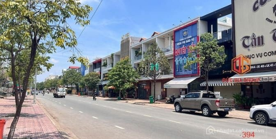 Bán biệt thự: Siêu phẩm mặt tiền N1 cặp ngang 10m giá 28,5 tỷ dòng tiền cho thuê