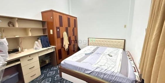 Bán nhà riêng: Bán nhà HXH Lạc Long Quân - Q.11 - 6m x 13m - 5 tầng - giá chỉ 8,