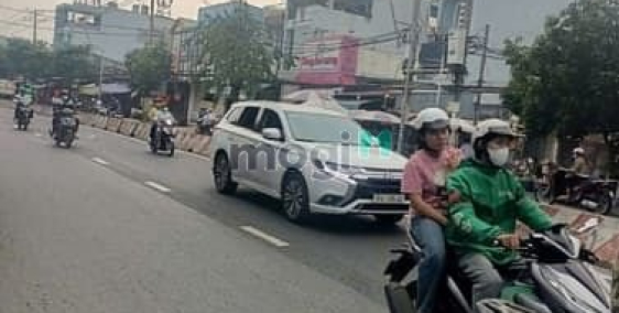 Bán biệt thự: Mặt tiền đường Huỳnh Tấn Phát, sát Quận 7 kdbb tuyệt vời. 265 m2 h