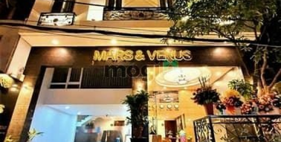 Bán biệt thự: Bán Khách Sạn 36 Phòng Thu Nhập Khủng Đường Cửu Long Sân Bay