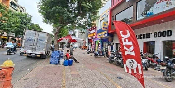 Bán biệt thự: M.ặt t.iền đường LÊ VĂN SỸ 5 tầng sân thượng, Đang cho CH thuê 25 