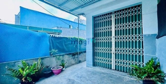 Bán biệt thự: BÁN NHÀ(gần biển)-DT96m2-3PN-ôtô đậu cửa-Hòn xện-vĨnh Hoà-NhaTrang