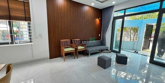 Bán biệt thự: BÁN NHÀ góc 2MTĐ13m-DT74m-2PN-Biển 350m-Hòn Xện-vinh Hoà-Nha Trang