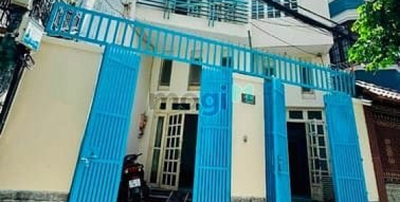 Bán nhà riêng: Bán nhà rẻ 3 lầu đẹp (6,2x15) 187/37 Bạch Đằng p2 Tân Bình (Sân b