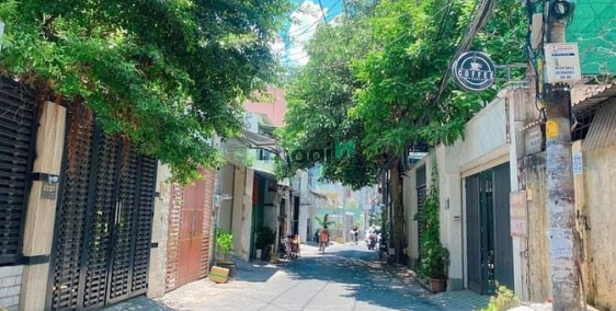 Bán nhà riêng: Nhà Mới Cứng Hẻm Nhựa 7M Xe Hơi TÔ HIỆU 4X10 4 TẦNG  3PN 3WC Giá 