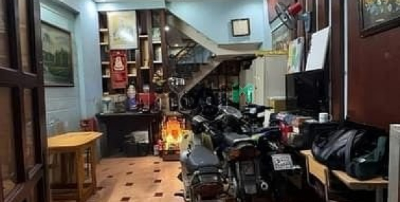 Bán nhà riêng: Quận 3 Bán Nhà Hxh– Chợ Bàn Cờ, 3 Tầng Btct – Nở Hậu – 40m² – Hơn