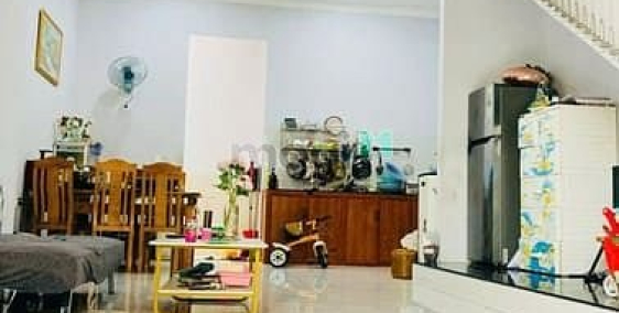 Bán nhà riêng: Nhà bán P.Quyết Thắng cũ ( Trấn Biên mới) 2,4 tỷ 61m2 đúc kiêng c